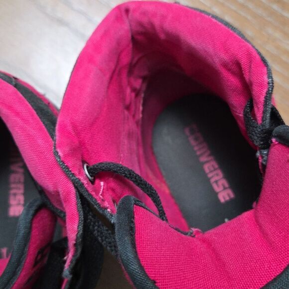 Converses CTAS Brea, Black/pink Quilted High Tops 8.5W/6Kids - Picture 10 of 10